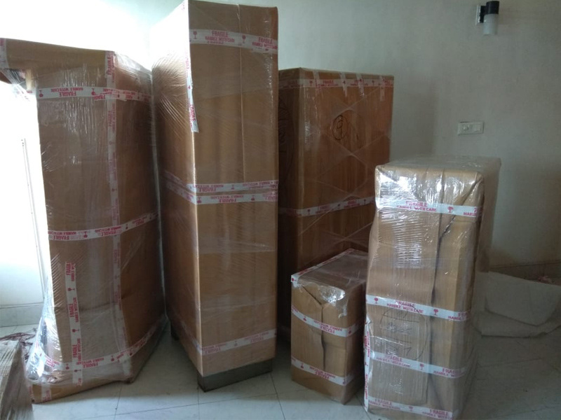 Uni World Packers and Movers 